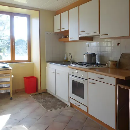 Maison De A * La Goutelle
